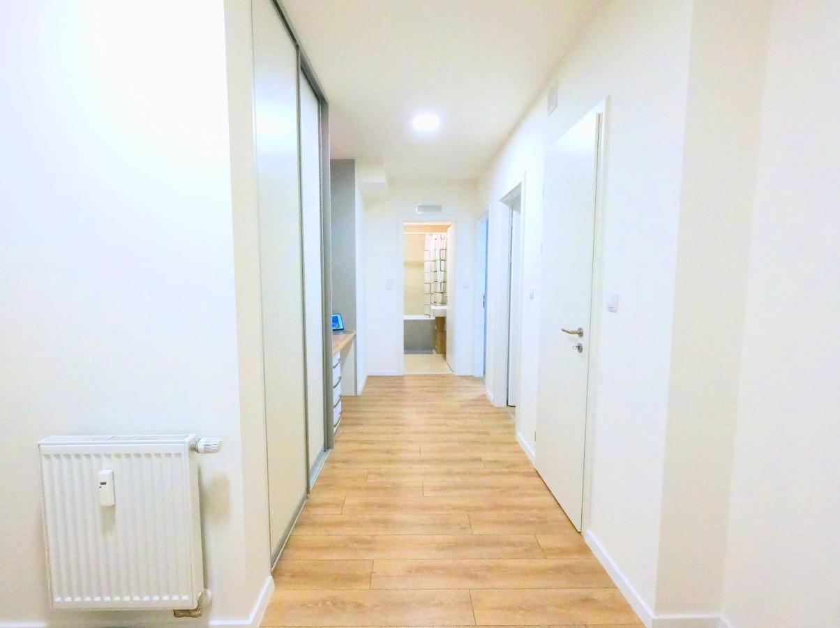 Brand New Apartment By Hockey Stadium Pressburg Exterior foto