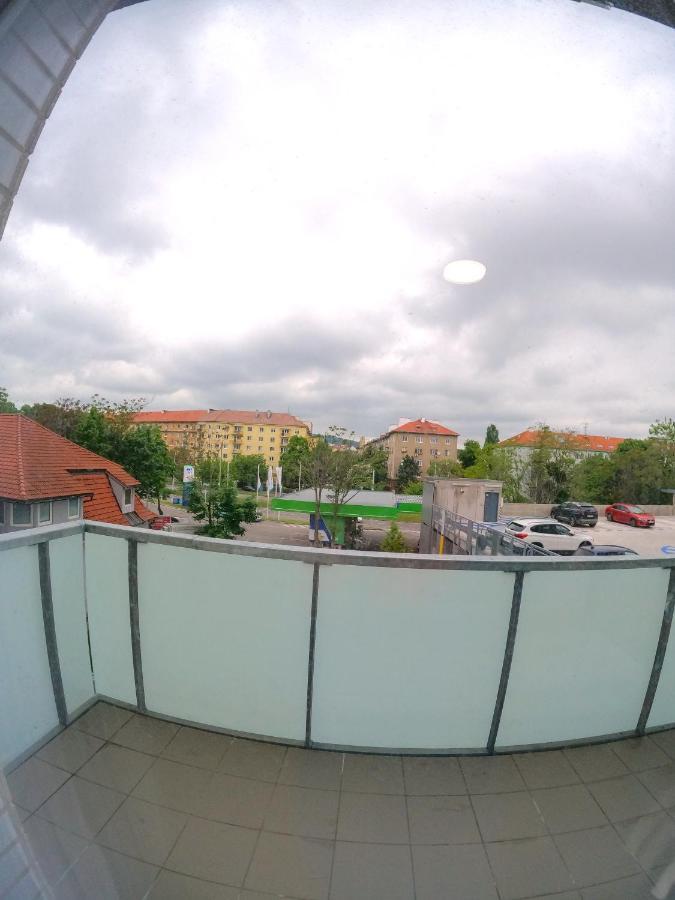 Brand New Apartment By Hockey Stadium Pressburg Exterior foto